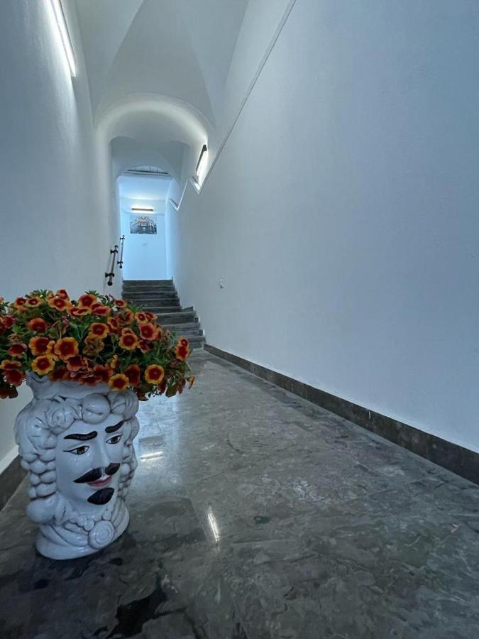 Sweet Life Aparthotel Palermo Buitenkant foto