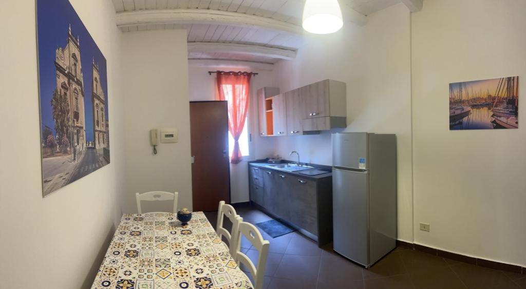 Sweet Life Aparthotel Palermo Buitenkant foto